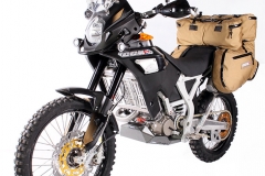 ccm-450-adventure-front